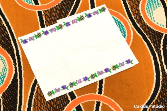 Yellow Pink Flowers Border: A Designer’s Review